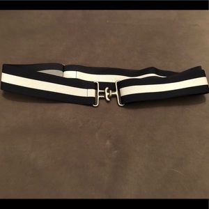 🔥Navy and White Elastic Belt - last chance, can’t price any lower!